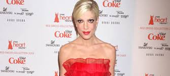 With her father producing many popular. Tori Spelling Will Mehr Kinder Tikonline De