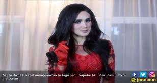 Lagu hits is with nur azizah and 23 others. Mulan Rilis Video Musik Baru Begini Penilaian Netizen Youtube Jpnn Com