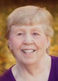 Shelly Lenz's Instagram, Twitter & Facebook