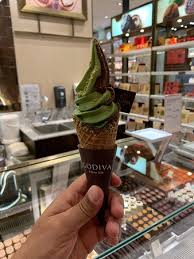 Godiva, the global leader in premium chocolate, announced a new advertising campaign, wonder awaits, devoted to the notion of evoking wonder. Godiva Chocolatier Pavilion Kl Kuala Lumpur Restaurant Reviews Phone Number Photos Tripadvisor