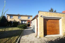 Finden sie das passende eigenheim. Haus Zum Verkauf Friedrich Ebert Strasse 27 06808 Bitterfeld Wolfen Ot Holzweissig Bitterfeld Wolfen Mapio Net