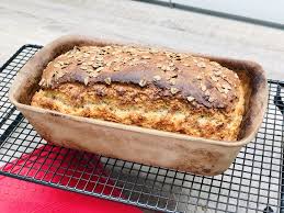 Backe Dir Ganz Schnell Ein Leckeres Brot Im Zauberkasten Oder Dem Kleine Zaubermeister Brot Selber Backen Rezept Brot Backen Rezept Einfach Brot Selber Backen