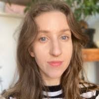 Florence Nagy's Instagram, Twitter & Facebook