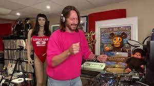 Jun 23, 2021 · bob sinclar réalisera en tout 3 sets avec une pause entre chaque pour une durée finale de 20 minutes. Bob Sinclar Live From Paris Glitterbox Virtual Festival Youtube