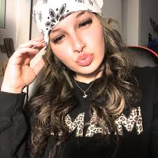 Hairstylist recommendations in Burleson for highlights