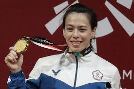 106精英獎 最佳女運動員獎 郭婞淳 教育部體育署106年精英獎頒獎典禮 網路直播. èˆ‰é‡ ç¦è—¥äº‹ä»¶é€£ç'°çˆ†éƒ­å©žæ·³å¿ƒæƒ…ä¹Ÿå—å½±éŸ¿ é¢¨å‚³åª'
