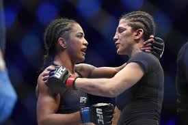 And no one brings you more live fights, new shows, and events across multiple combat sports from around the world. Kzfiibbptzgbtm