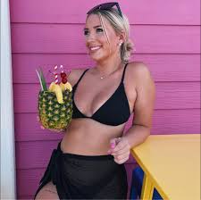 Profile for Hannah Carroll