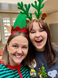 🌟𝟐𝟎𝟐𝟒 𝑪𝒉𝒓𝒊𝒔𝒕𝒎𝒂𝒔 𝑭𝒆𝒍𝒍𝒐𝒘𝒔𝒉𝒊𝒑 𝑳𝒖𝒏𝒄𝒉🌲 🎶 It's the  most wonderful time of the year!!! We had a very festive and fun Christmas  fellowship lunch today with our wonderful church family!!!♥️