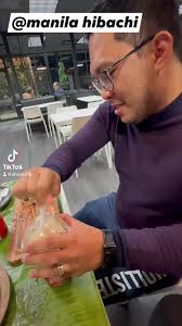 This is how you mix Halo-Halo like a pro. 😂😂😂