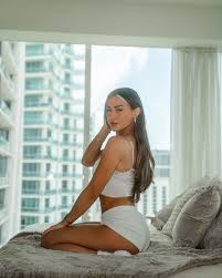 Central Cee hit her up @aurorajayx @mckinleyrichardson