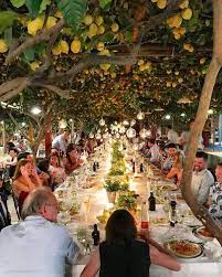 Outdoor Restaurant In Italy Covered By Lemon Plants And Lemon Outdoor Restaurant Lemon Plant Lemon Tree