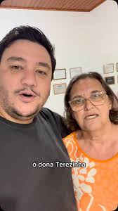 Na quarta-feira a gente operou a Dona Terezinha., Hoje, sábado, ela já foi  pra casa com os dentes fixos…, e com algo ainda maior: a segurança de se  sentir de verdade., Ela disse pra gente: , 🗣️ “Hoje ...