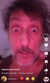 Noi boomer ampiamente over 50 questi social ‘unsisanno usare, ci scappan di  mano. Toglieteceli