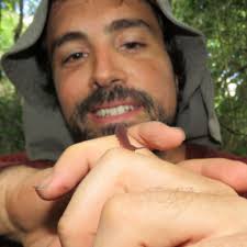 Filtering for contamination when assembling a genome, before or after  assemby?