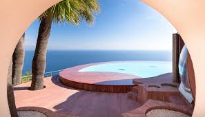 See more ideas about pierre cardin, design, bubble house. The Bubble Palace A Tour Of Pierre Cardin S Futuristic Home Palais Bulles Flashbak
