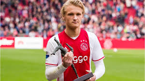 Kasper dolberg rasmussen (danish pronunciation: Milliardar Ratcliffe Ubernimmt Ogc Nizza Startet Transferoffensive Mit Dolberg Ounas Transfermarkt