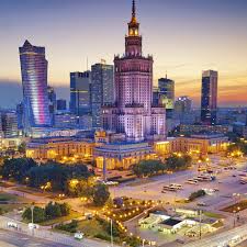 Pologne ville touristique visiter la pologne : Fonds D Ecran Varsovie Pologne Maison Soir Place De La Ville Villes Telecharger Photo