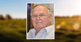 Richard Eckert's Instagram, Twitter & Facebook