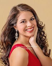 Haley Sellers's Instagram, Twitter & Facebook