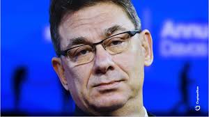 Pfizer faces investment roadblock in US due to tariffs uncertainty