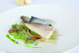 Das gericht kann sowohl im backofen als auch auf dem grill zubereitet werden. Forellenfilet Auf Mediterranem Gemuse Gourmet Sudtirol Hotel Restaurant Alberghi Ristoranti Alto Adige