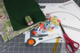 Kitchenaid artisan mixer cover pattern. How To Sew A Kitchenaid Stand Mixer Cover With Free Sewing Pattern