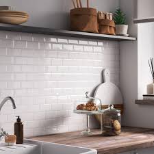 Mosaique Mur Metro Blanc 4 5 X 9 5 Cm Artens Idees Dosseret Cuisine Carrelage Metro Cuisine Carrelage Cuisine