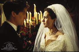 Hugh Grant And Andie Macdowell In Four Weddings And A Funeral 1994 Wedding Bride Pregnant Wedding Dress Bride
