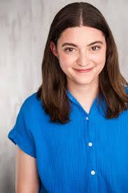 Serena Harris's Instagram, Twitter & Facebook