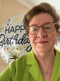 Should I send your new shoes to your Coldwater Canyon address?