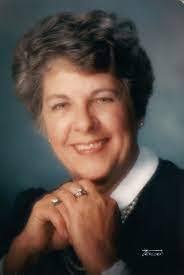 Shauna Larsen's Instagram, Twitter & Facebook