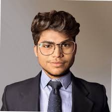 Impulsando la energía en las carreras de comunicaciones estratégicas