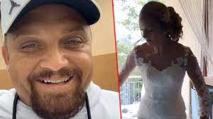 Menowin fröhlich ist zum fünften mal vater geworden (© instagram / menowin) 24. Menowin Frohlich Heiratet Seine Senay Auf Instagram Zeigt Der Funffache Vater Und Dsds Sanger Seinen Hochzeits Tag Leute Bild De