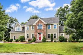 8 Silver Spruce Drive Grafton Ma Highfields Golf Course Grafton Real Estate Estate Agent