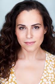 Rebecca Rendell's Instagram, Twitter & Facebook