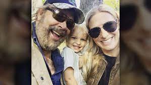Save this record and choose the information you want to add to your family tree. Holly Audrey Williams Daughter Of Hank Williams Jr Keeps Singing Through Tough Times