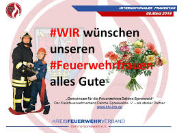 Nur wenige gehen ins restaurant. Kfv Lds On Twitter 08 Marz 2019 Internationaler Frauentag Wir Wunschen Unseren Feuerwehrfrauen Aus Dahme Spreewald Alles Gute Https T Co 8g3ew10bzn