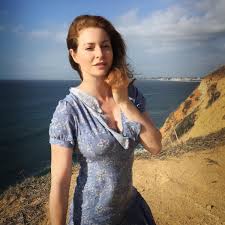 Continue to the next page to see esme bianco net worth, popularity trend, new. Esme Bianco Bio Age Career Boyfriend Education Networth Height Salary