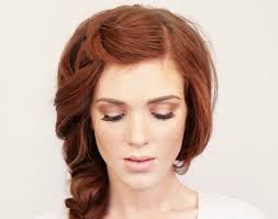 Our favorite eyeshadow products for lighter redheads are bare minerals ready eyeshadow 2.0 and beauty is life matte eye shadow in 'honey' 12 w. Red Hair Makeup Looks Fashion Dresses