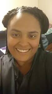 Community Champion: Yolanda Cain and Living Without Boxes Yolanda Cain is  one of the visionaries behind this weekend's events! The Free 2 Be- Day of  workshops happening NOW, Free 2 Be -