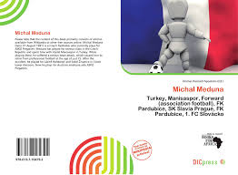 Le coup d'envoi de ce match de foot entre sk dfo pardubice et 1. Michal Meduna 978 613 7 16479 2 6137164799 9786137164792