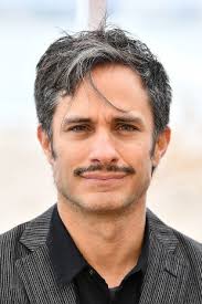 Ɡaˈel ɣarˈsi.a βerˈnal) is a mexican film actor, voice actor, director, and producer. Gael Garcia Bernal Biography Movie Highlights And Photos Allmovie