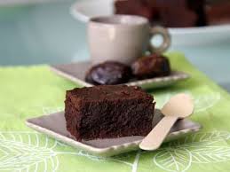Gateau Fondant Aux Dattes Au Chocolat Et Huie D Olive Sans Gluten Et Sans Beurre Gateau Aux Dattes Gateau Chocolat Fondant Dattes