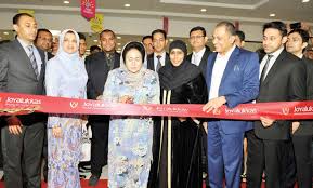 Get the latest lulu hypermarket kuala lumpur promotions. Joyalukkas Opens Second Showroom At Lulu Hypermarket In Kuala Lumpur Arab News