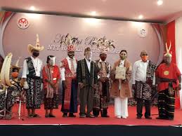 Contoh sk sanggar seni desa guru ilmu sosial. Sebanyak 25 Sanggar Seni Di Ntt Semarakan Pentas Kesenian Tradisional Ntt 2020 Poros Nusantara