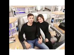 She married tengku ezrique ezzuddean in 2016. Pelakon Cinta Tiada Ganti Syamim Farid Isteri Kepada Ym Tengku Ezrique Ezzudean Youtube