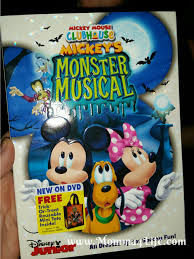 Visit the creaky castle of kindly count mickula and help your clubhouse pals solve a puzzling riddle: Momma4life Mickey S Monster Musical Kit On Dvd Now Review