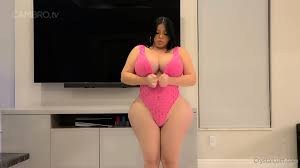 C Lust Rebotando Gran Culo En Dihh - EPORNER