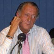 Hernan Patino's Instagram, Twitter & Facebook